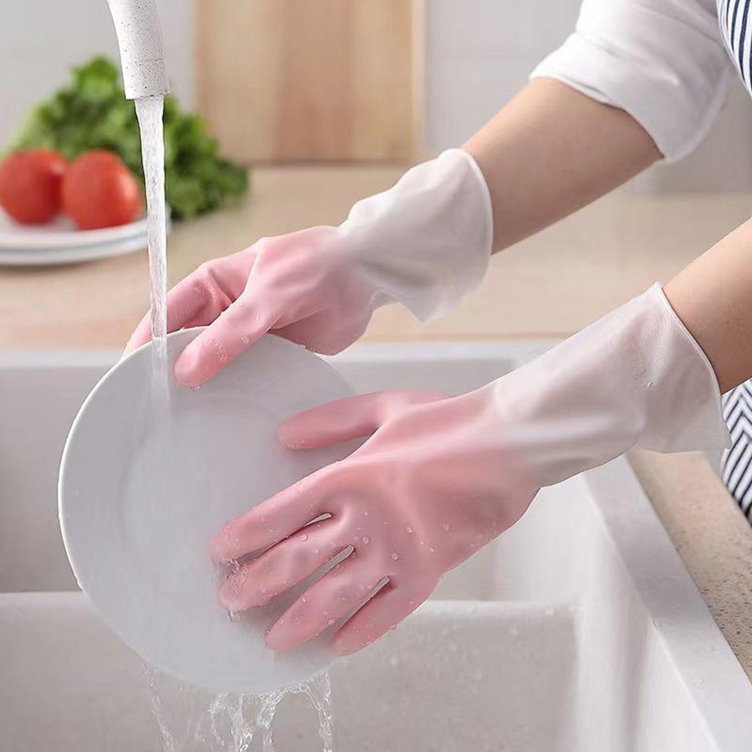 Large Size Reusable Household Cleaning Gloves - (1 Pair) Large Size Reusable Household Cleaning Gloves - (1 Pair)